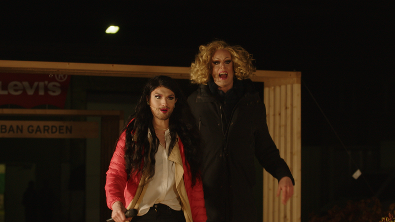Jurassica und Jacky Oh