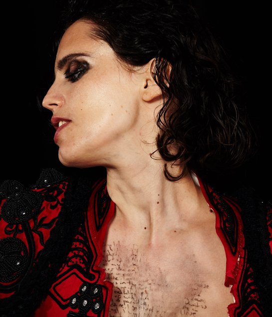 Anna Calvi: „Die meisten starken Menschen, die ich kenne, sind Frauen“