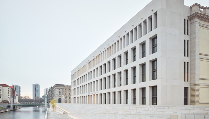 Forum Ostfassade
