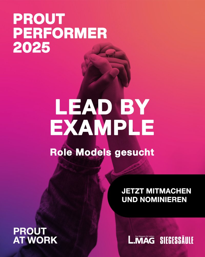 Kampagnenfoto für „Prout Performer 2025“. Motiv: Zwei verschränkte Hände heben sich vor einem Farbverlauf von Violett zu Orange, mit dem Text: „Lead by example. Jetzt nominieren.“