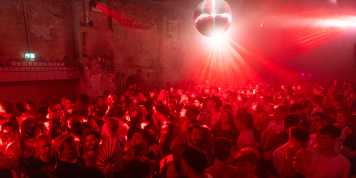 SchwuZ-Last-Cheers-Queers-1-c-Sergio-Andretti