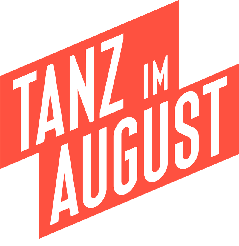 Nahaufnahme eines Schildes - Logo Tanz im August