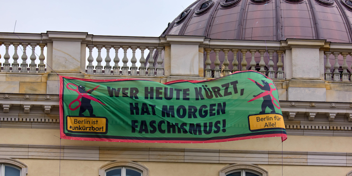 unkuerzbar-demo-c-Leonhard Lenz-CC0 1.0 Public Domain