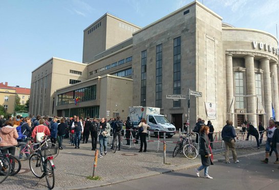 Kultursenator Klaus Lederer zur Räumung der Volksbühne: „Die Besetzung ist das ungeeignete Mittel für die notwendige Debatte“